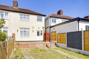 Photo 19- click for photo gallery